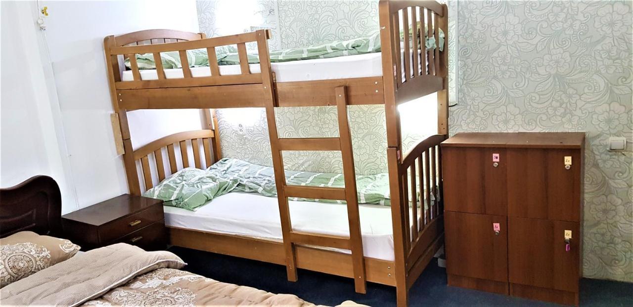 Backpackers Hostel Тбилиси Экстерьер фото