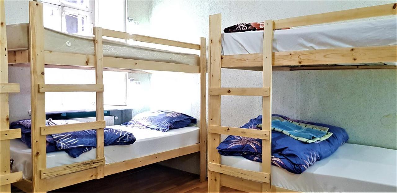 Backpackers Hostel Тбилиси Экстерьер фото