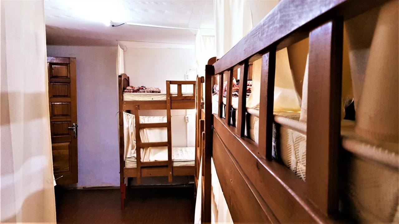 Backpackers Hostel Тбилиси Экстерьер фото
